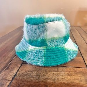 New~Brushed Bucket Hat Green Plaid